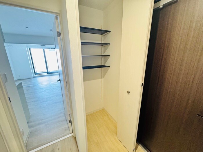 物件内観写真16　(靴箱)