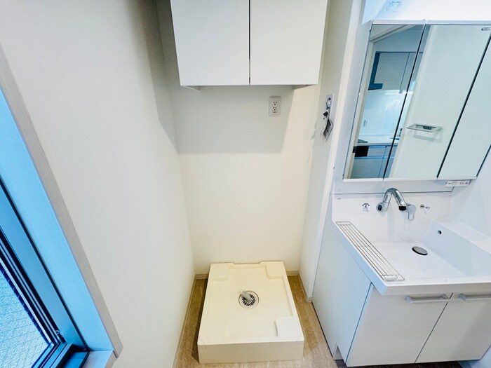 物件内観写真18　(洗濯機置場)