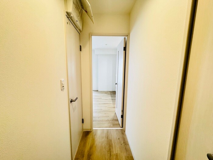 物件内観写真19　(廊下)