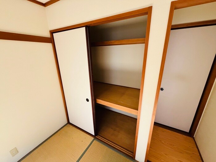 物件内観写真18　(収納)