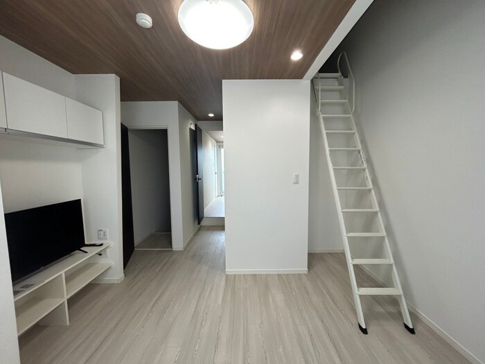 物件内観写真8　(居室)