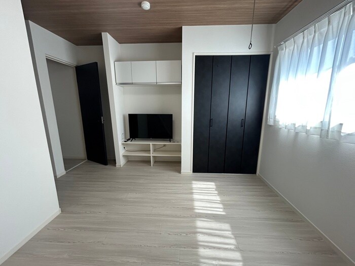 物件内観写真16　(居室)