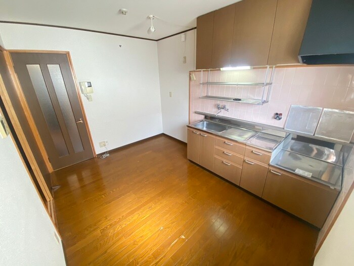 物件内観写真5　(居室)