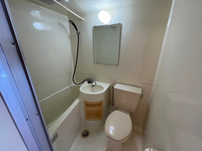 物件内観写真13　(バス／シャワールーム等)