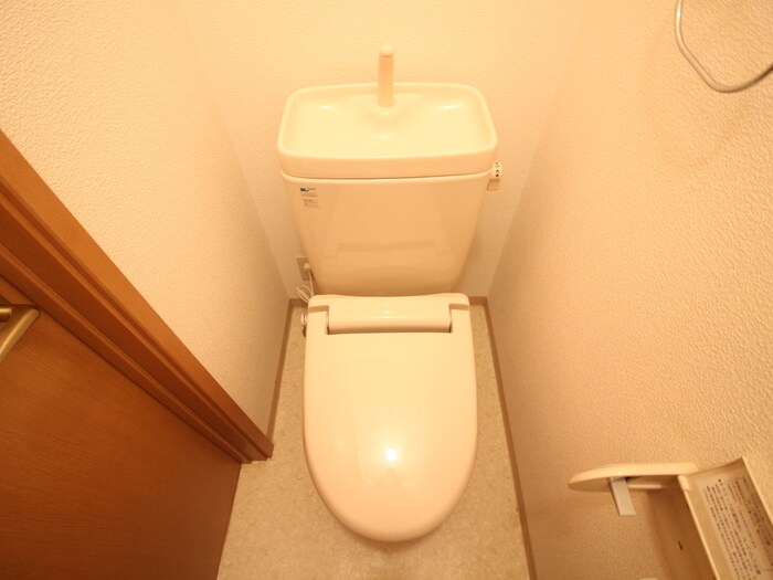 物件内観写真12　(トイレ)