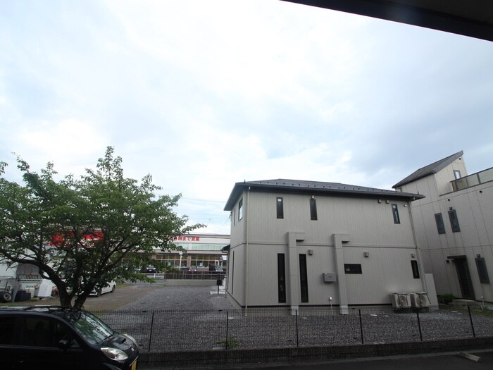 物件内観写真19　(室内からの展望)