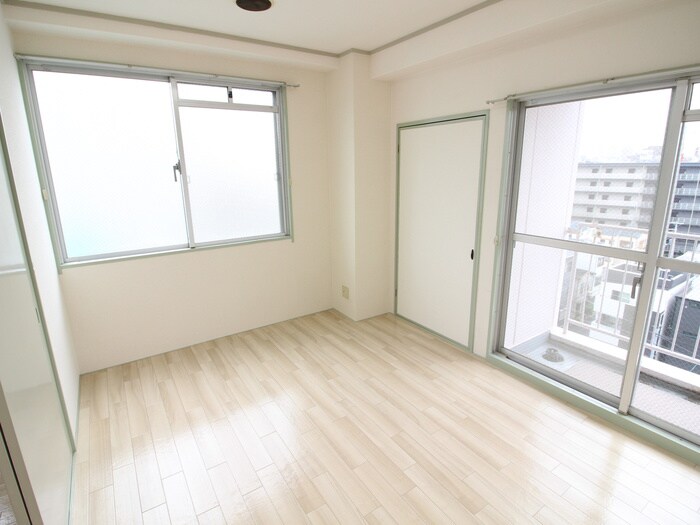 物件内観写真10　(居室)