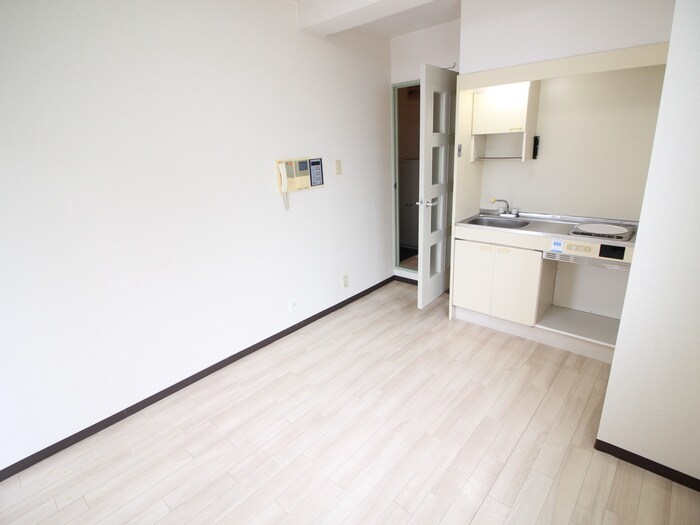 物件内観写真21　(居室)