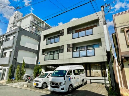 ＣＯＵＲＴ　ＨＯＵＳＥ外観写真