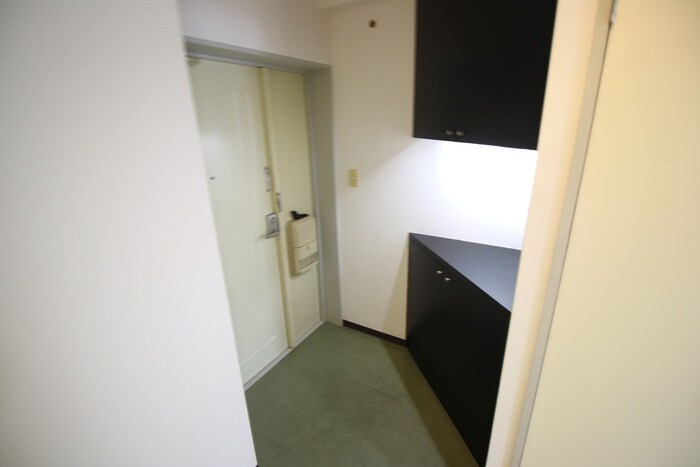 物件内観写真15　(玄関)