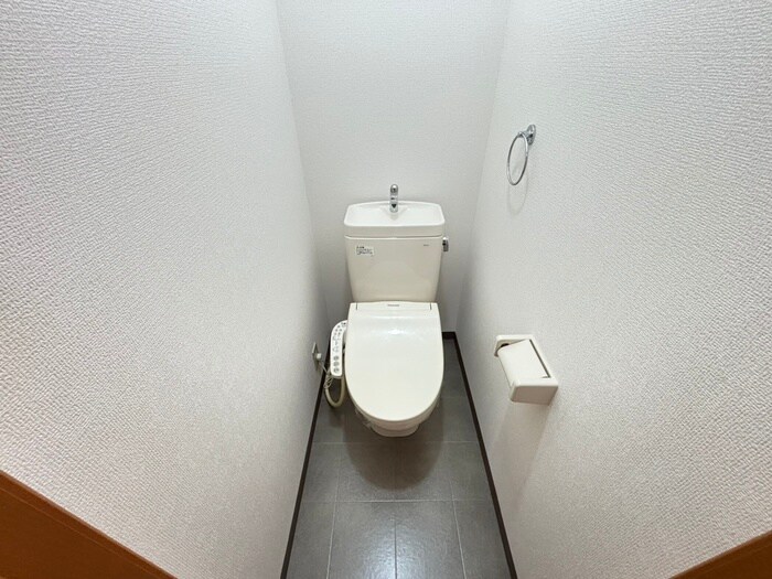 物件内観写真12　(トイレ)