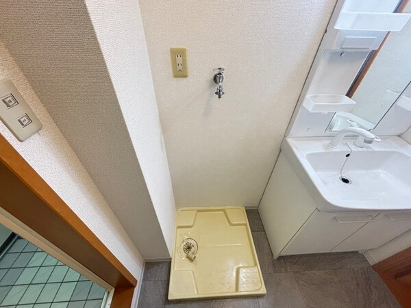 洗濯機置場