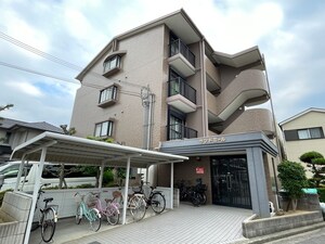 サンドミール外観写真