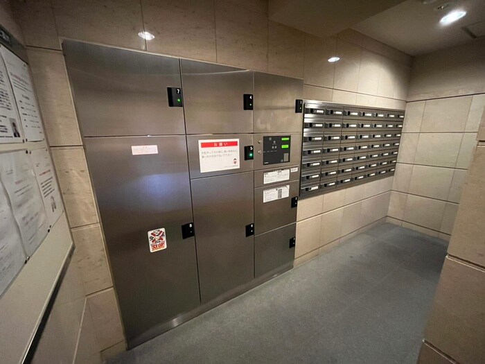 物件外観写真4　(建物設備)