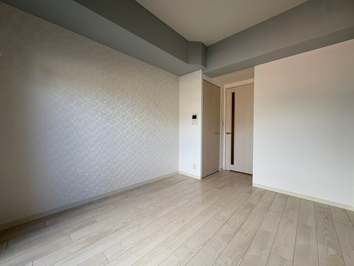 物件内観写真2　(居室)