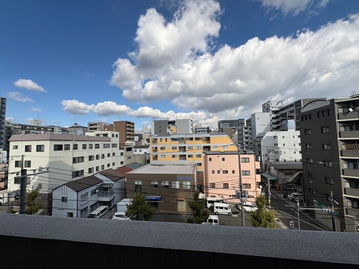 物件内観写真9　(室内からの展望)