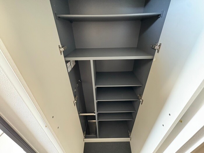 物件内観写真13　(収納)