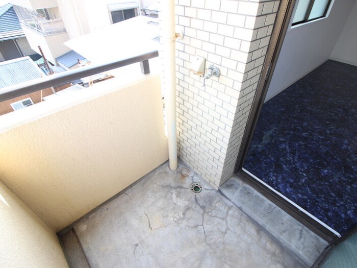 物件内観写真20　(洗濯機置場)