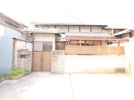 鳥山貸家外観写真