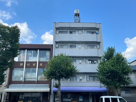 シャトル下鴨外観写真