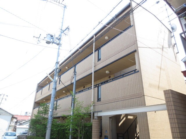 セピアコ－トの物件外観写真