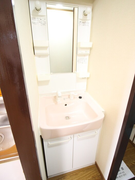 物件内観写真13　(洗面)