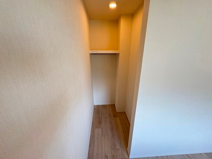 物件内観写真18　(収納)