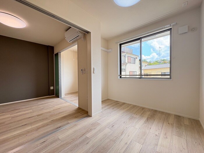 物件内観写真18　(居室)