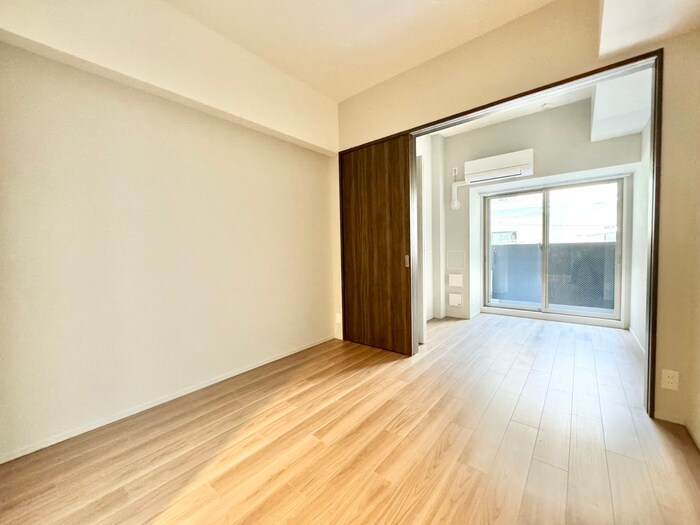 物件内観写真10　(居室)