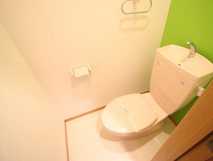 物件内観写真18　(トイレ)