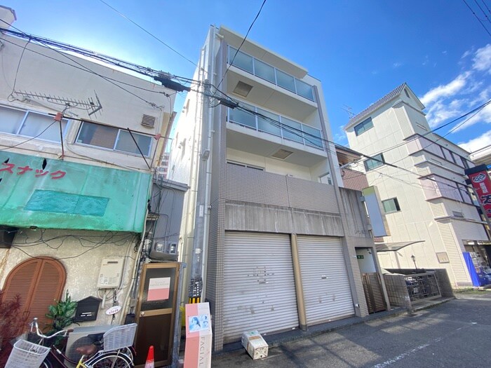 レオン呉羽の物件外観写真