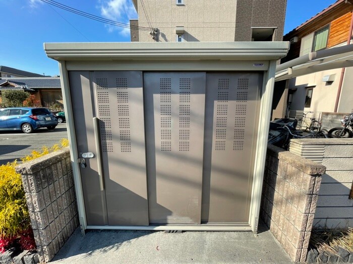 物件外観写真4　(建物設備)