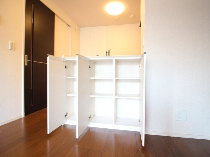 物件内観写真20　(廊下)