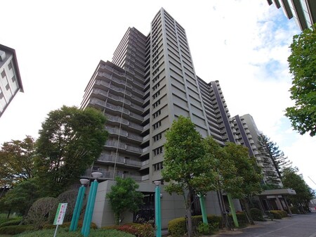 ﾌｧﾐｰﾙﾊｲﾂ草津Ⅱ番館(1008)外観写真