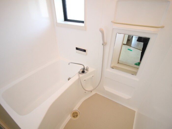 物件内観写真9　(バス／シャワールーム等)