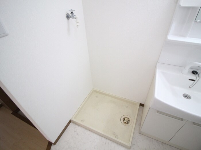 物件内観写真22　(洗濯機置場)