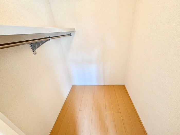 物件内観写真9　(収納)
