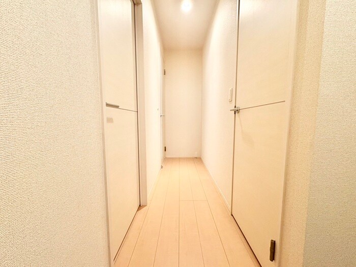 物件内観写真15　(廊下)