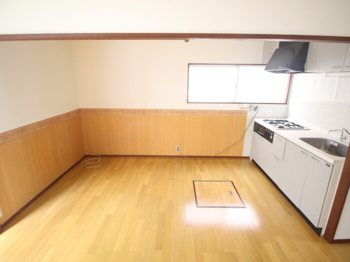 物件内観写真7　(居室)