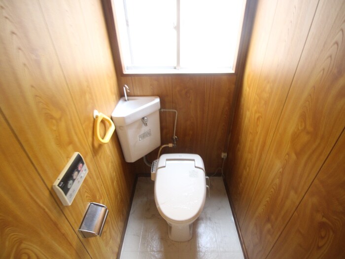 物件内観写真17　(トイレ)