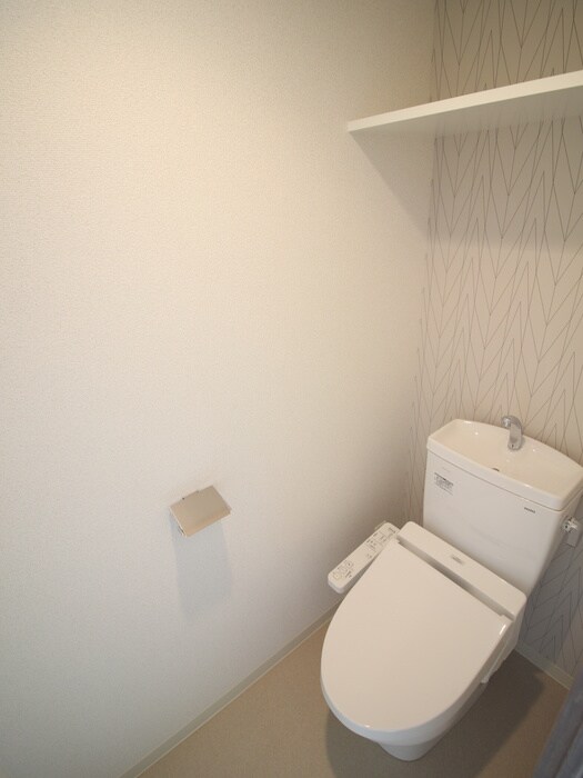 物件内観写真11　(トイレ)