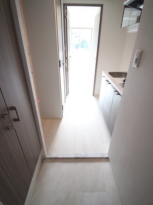 物件内観写真17　(廊下)