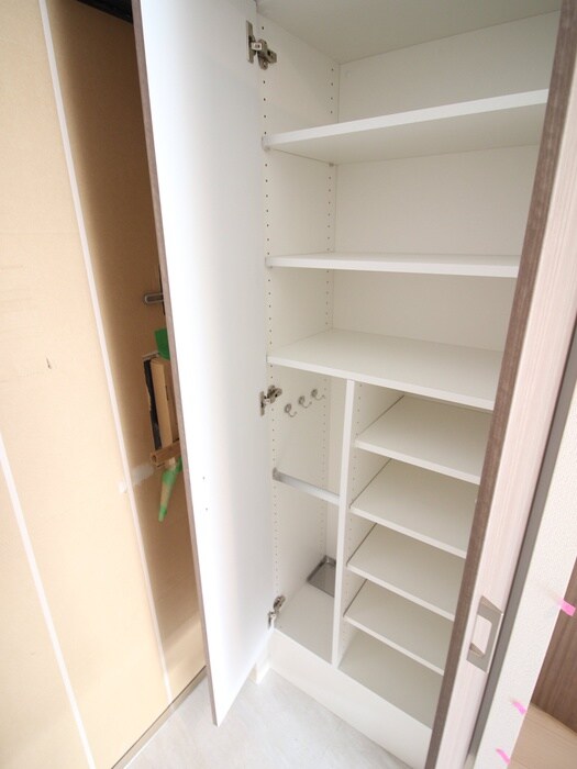 物件内観写真17　(靴箱)