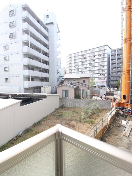 物件内観写真18　(室内からの展望)