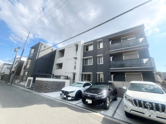 物件外観写真1　(外観写真)