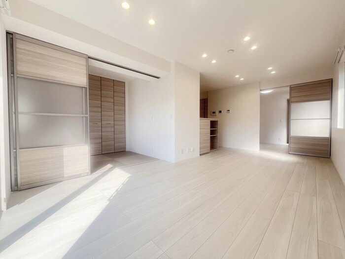 物件内観写真9　(居室)