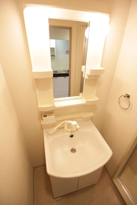 物件内観写真13　(洗面)