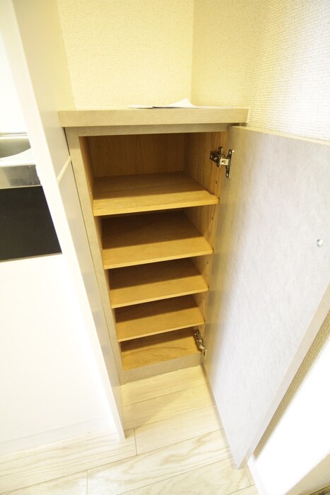 物件内観写真16　(靴箱)