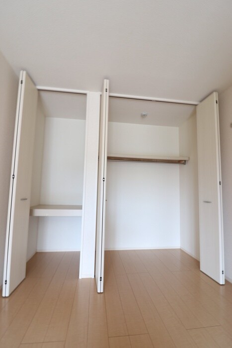 物件内観写真8　(収納)