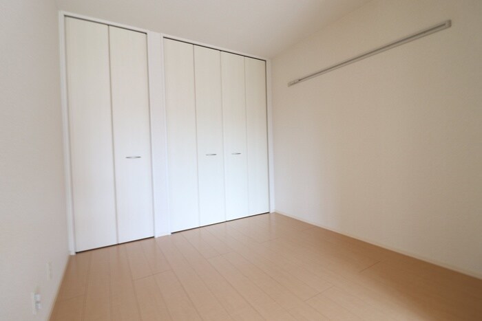 物件内観写真16　(居室)